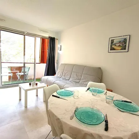 Cosy Pour 4 Avec Balcon Et Parking A - Fr-1-457-360