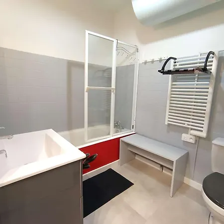 Cosy Pour 4 Avec Balcon Et Parking A - Fr-1-457-360 * Saint-Lary-Soulan